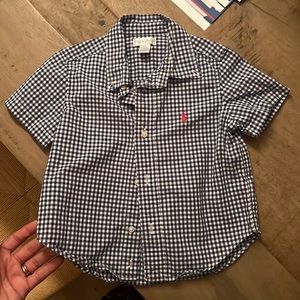 Ralph Lauren short sleeves button up shirt. Like new. Super cute.